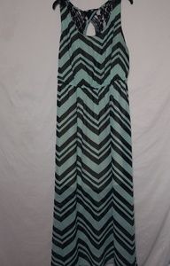 Forever 21 Mint Black Zig Zag Maxi Dress L